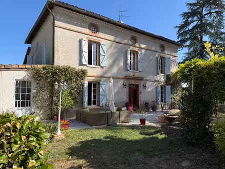 vente maison 9 pièces  305.26m²  gaillac