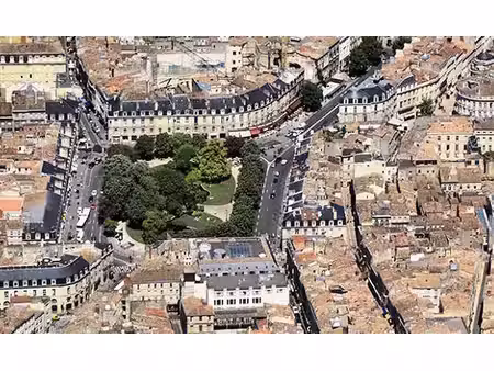 location commerce bordeaux 111 m²