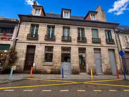 vente maison 7 pièces 460 m² à aubusson (23200)  161 250 €