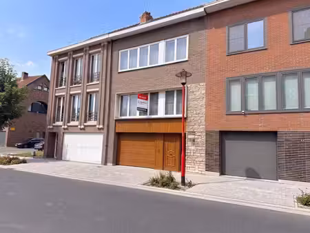 energiezuinige rijwoning met tuin en garage