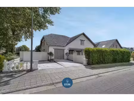 charmante gezinswoning op een top locatie te opgrimbie !
