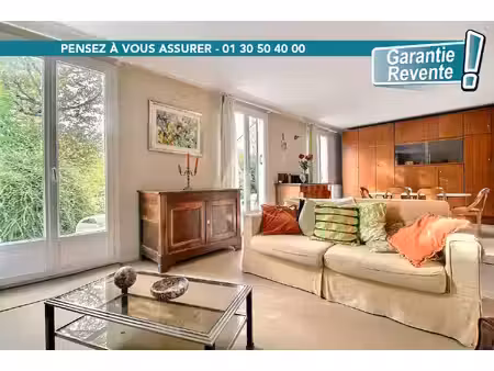 vente maison 8 pièces  147.00m²  maurepas