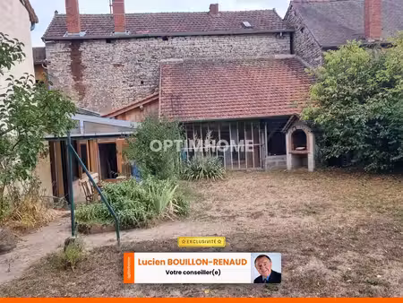 maison de village : 7 pièces salornay sur guye (71)