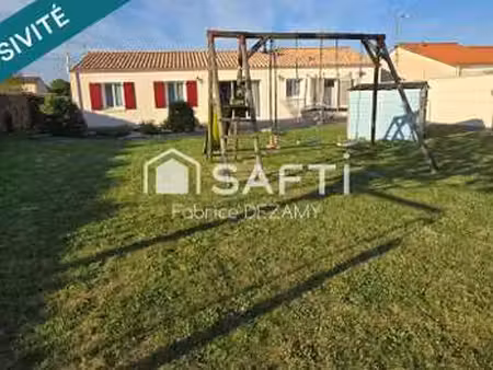 vente maison à fontenay-le-comte (85200) : à vendre / 92m² fontenay-le-comte