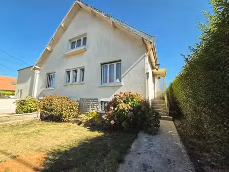 maison 7 pièces 136 m² à vendre / acheter chaumont 52000 ? | era immobilier