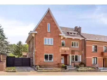 huis te koop in sint-truiden met 5 slaapkamers