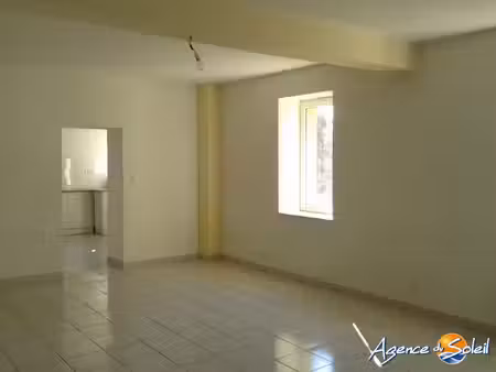 location appartement 3 pièces 80m² bize minervois 11120