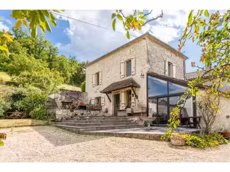 maison de campagne  annexe  jardin  piscine  granges.