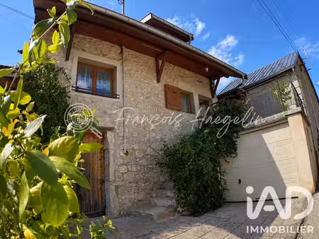 maison de village à anglefort (01350)