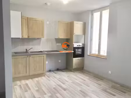 location appartement 2 pièces 34m² chatel guyon 63140