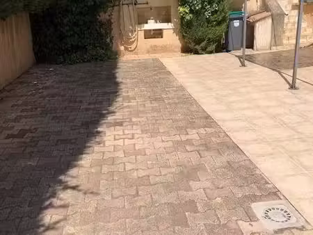location appartement 2 pièces 53 m² à plan-de-cuques (13380)