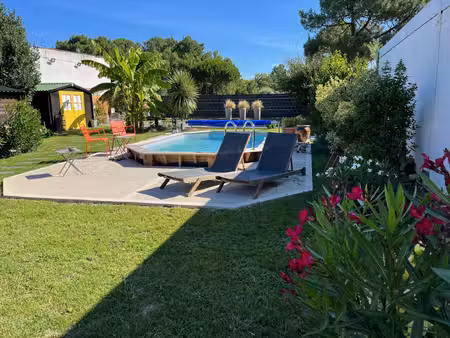 arvert  villa de charme 180m2 avec jardin paysagé  piscine.