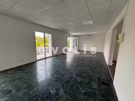 location commerce amiens 80000 95m²