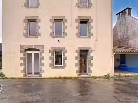 vente appartement 4 pièces 120 m² à lesneven (29260)  135 000 €