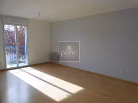 location appartement 3 pièces 68m² la guerche de bretagne 35130
