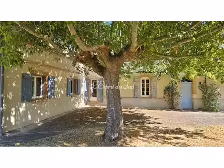 grande maison de maître  gîte  piscine  garage