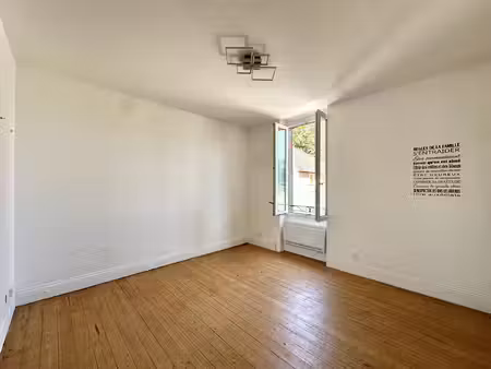 appartement t3 en duplex au coeur du bois-saint-denis