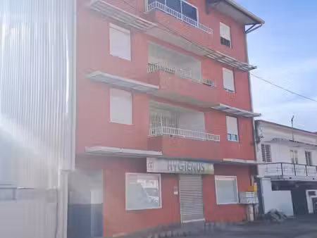 local professionnel à vendre cayenne 6 pièce(s) 136m2 230 000€