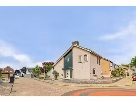 huis te koop in kapellen met 3 slaapkamers