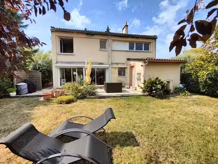 vente villa 5 pièces 134 m² à clermont-le-fort (31810)  330 000 €