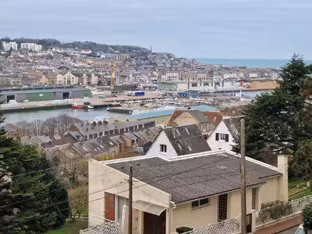location appartement 4 pièces 57m² fecamp 76400