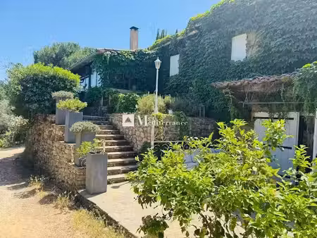 vente maison 5 pièces 174 m² à la garde-freinet (83680)  545 000 €