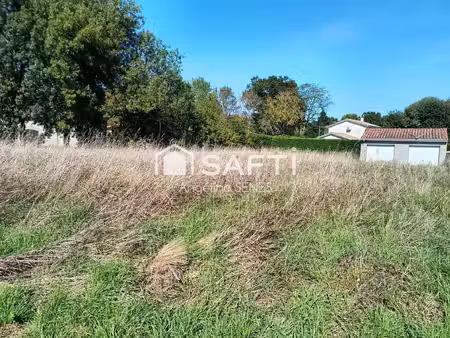 vente garage val-de-livenne (33820)
