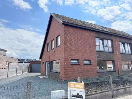 huis te huur in laarne met 3 slaapkamers