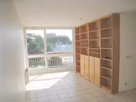 appartement 2 pièces 44 m2 avec parking