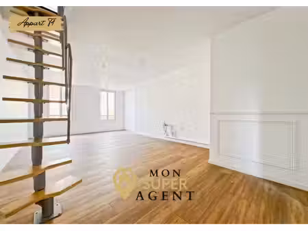 à louer – superbe triplex rénové de 90m² – cœur de nangis