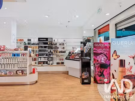 vente esthétique  coiffure 100 m²