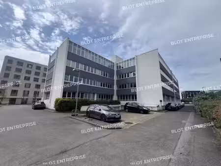 location bureaux nantes 44200 284m²