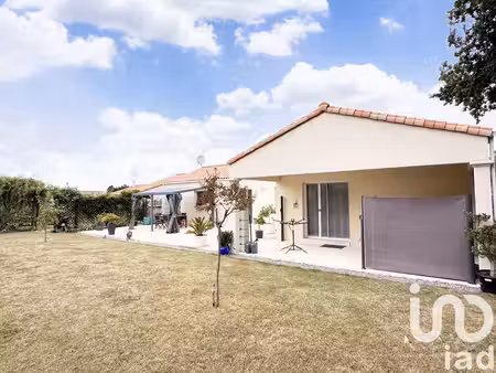 maison de village à saint-maurice-le-girard (85390)