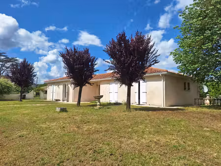 achat maison 6 pièces 141m² st yrieix sur charente 16710
