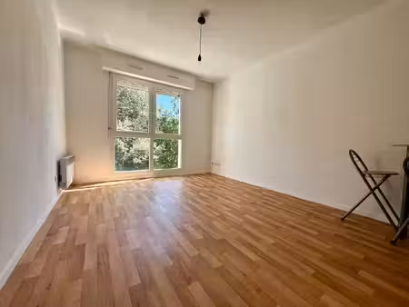 location appartement 1 pièce 23m² nantes 44300