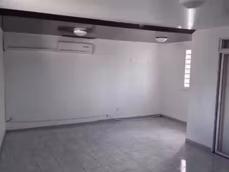 location commerce 62 m² à le françois (97240)