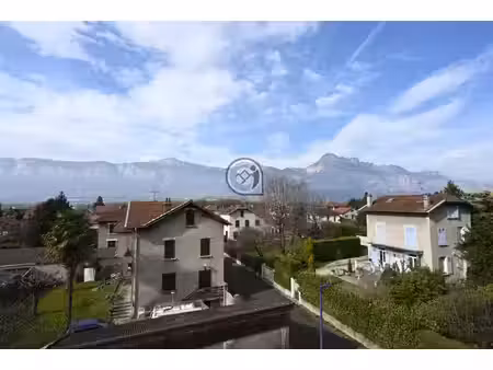 appartement t2 à villard-bonnot - secteur calme