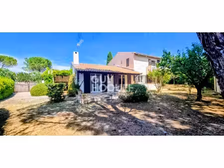 bouc bel air  maison familiale de 136 m2  5 chambres sur terrain de 702 m2