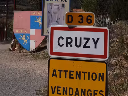 propriété fractionnée dans un petit village viticole