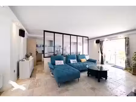 vente maison 4 pièces 136 m² à louzac-saint-andré (16100)  241 960 €