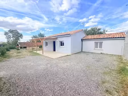 vente maison 4 pièces 78 m² à beaumont-sur-leze (31870)  235 000 €