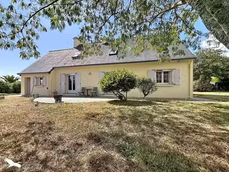 vente maison 9 pièces 125 m² à plomodiern (29550)  289 000 €
