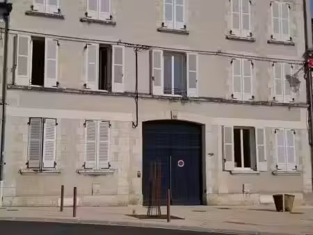location appartement 3 pièces 74 m² à argenton-sur-creuse (36200)