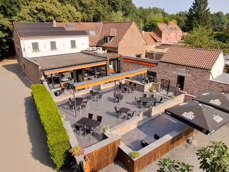 établissement horeca + habitation – cadre exceptionnel