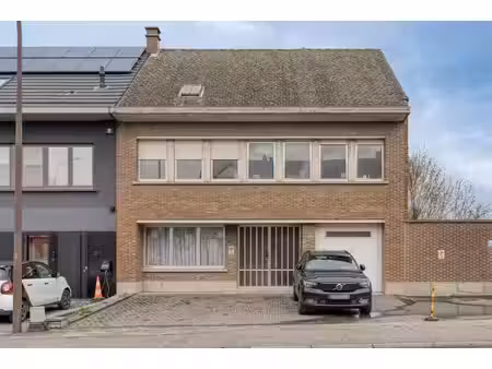 spacieuse maison de 4 chambres à huizingen
