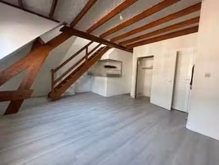 location appartement 3 pièces à lisieux centre ville est (14100) : à louer 3 pièces / 48m²
