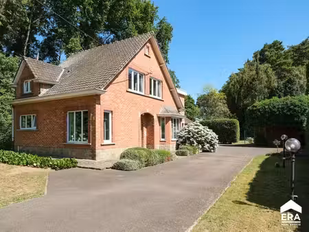 immeuble de rapport avec jardin à genk