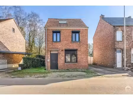 maison à rénover avec jardin à genk