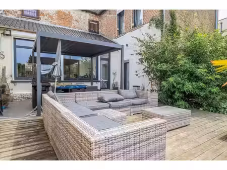 vente maison 8 pièces 240 m² aniche (59580)
