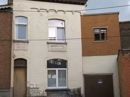 immeuble à 3 appartements